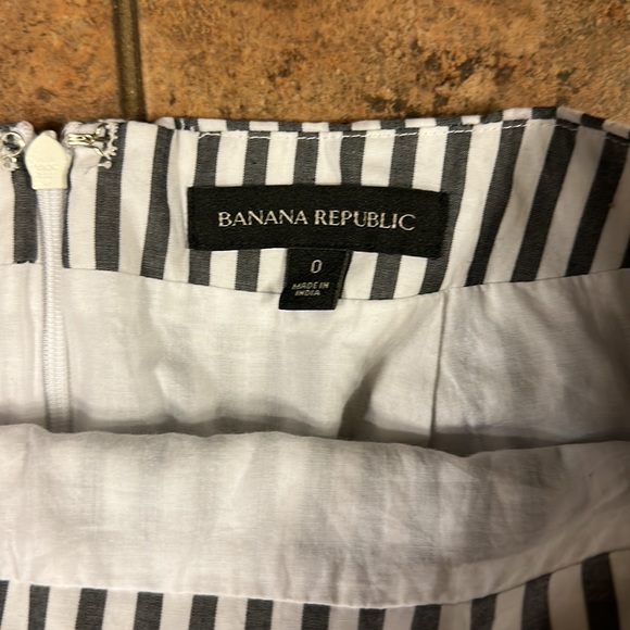 Skirt - Picture 3 of 3